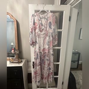 Untamed Petals Hilton Cut-Out Dress in Paisley